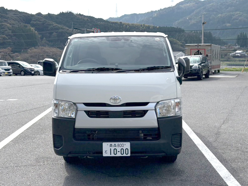 ハイエース冷蔵バン車